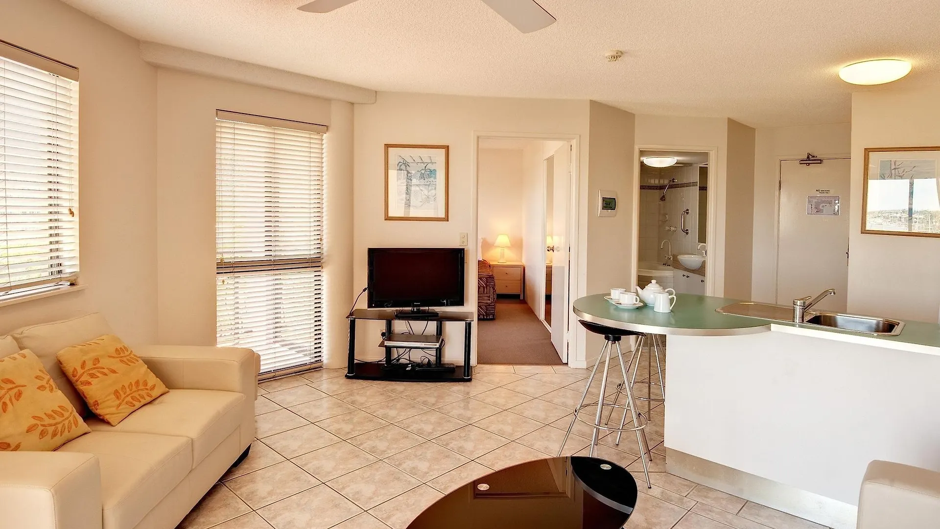 ***  Nautilus Resort Mooloolaba Austrália
